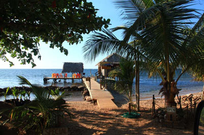 Roatan sirena entry